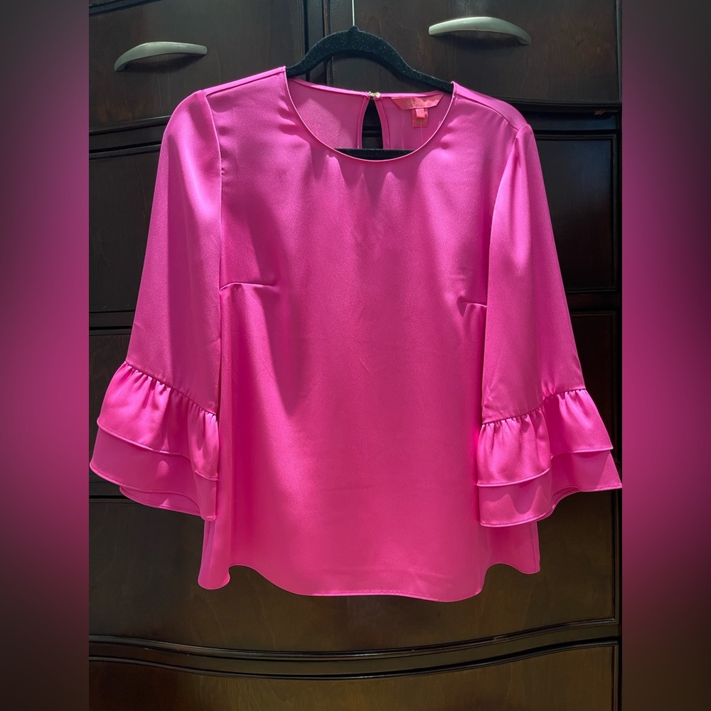 NWT Lilly Pulitzer Barbie Pink Top Sz Small